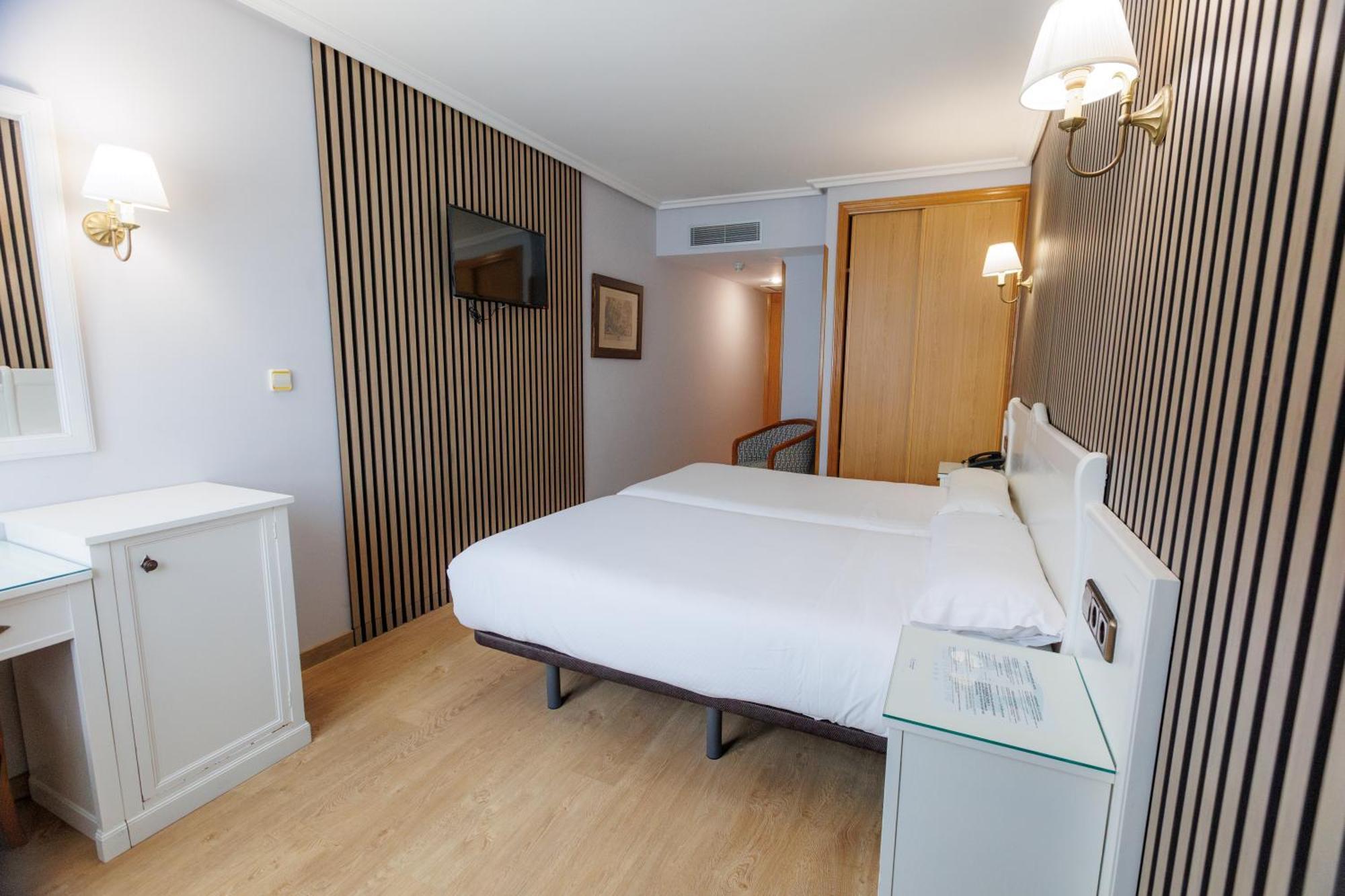 Ciudad Hotel Onís